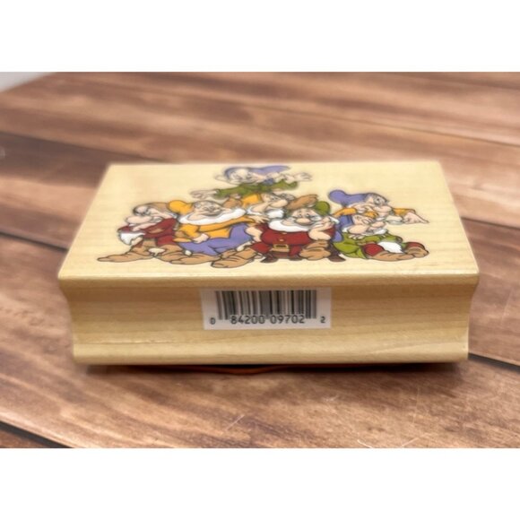 DISNEY ALL NIGHT MEDIA 970-J01 SEVEN DWARFS WOOD MOUNTED RUBBER STAMP SNOW WHITE - Picture 3 of 4